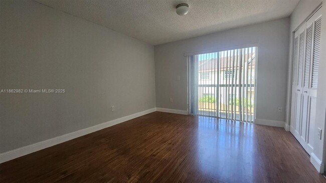 Building Photo - 6155 SW 130th Ave