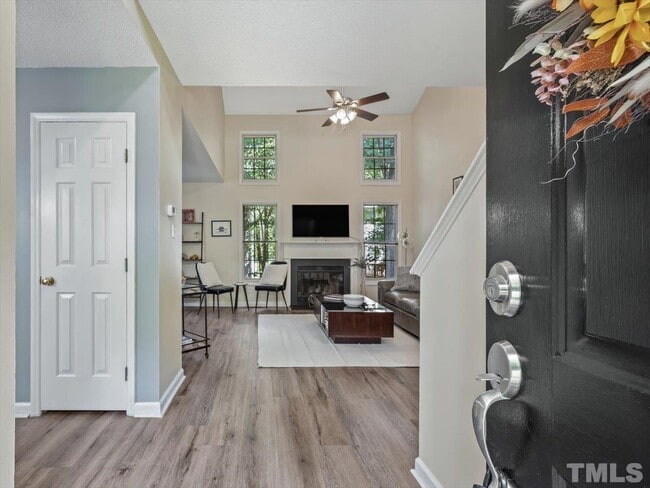 Building Photo - 306 Silk Hope Dr