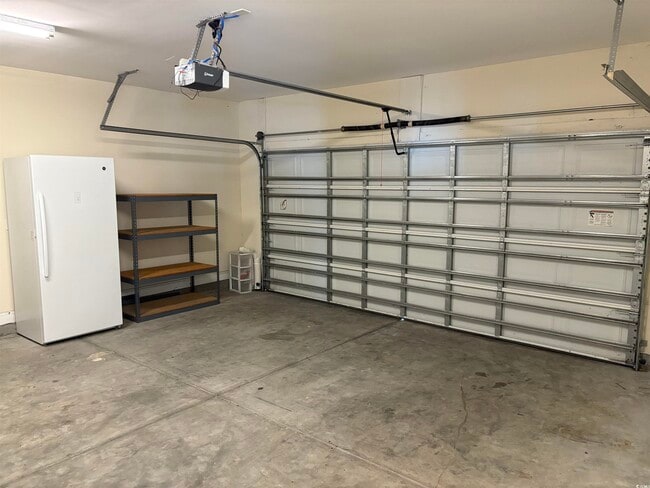 Building Photo - 292 Clearwater Dr