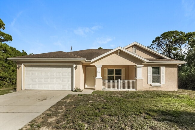 Building Photo - 4606 Ruth Ave N