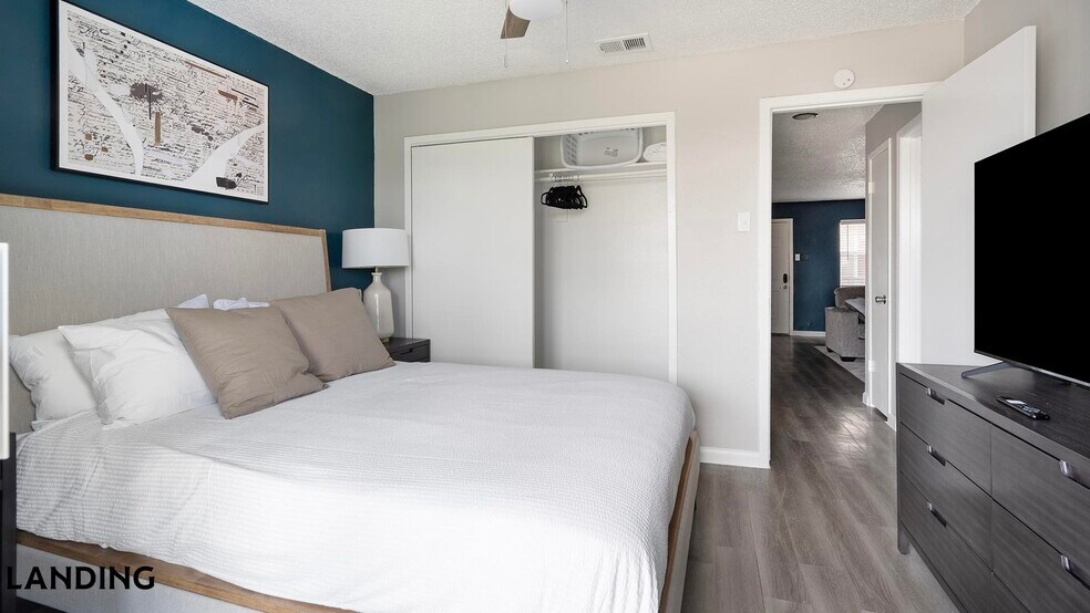 Building Photo - 130 Camino De Oro