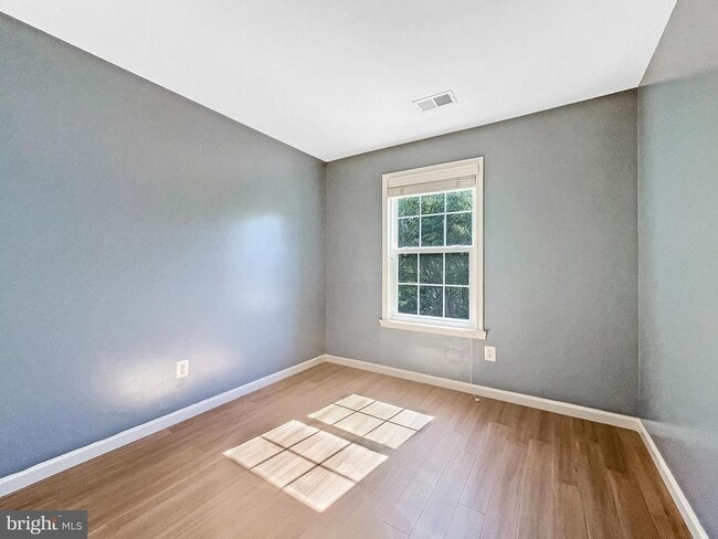 Building Photo - 12402 Everest Peak Ln
