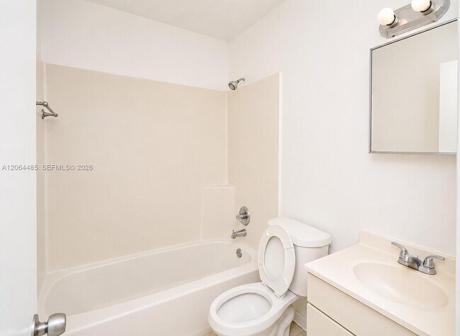 Building Photo - 2242 NW 55th Terrace