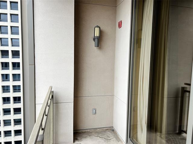 Building Photo - 1200 Main St