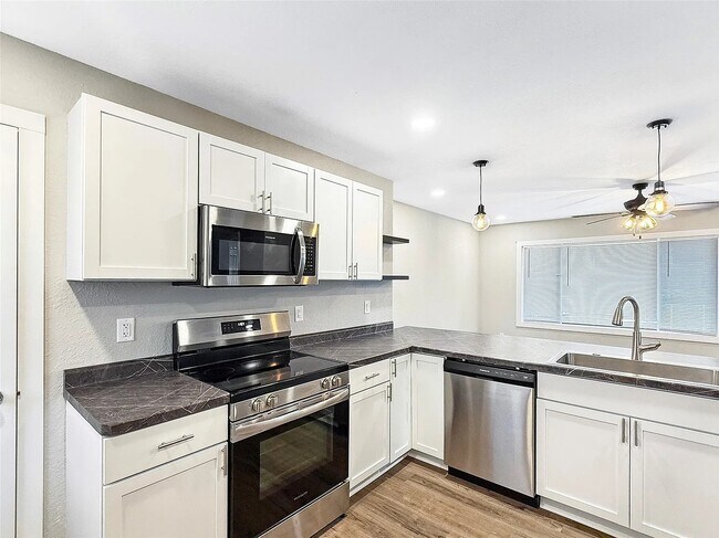 Beautiful modern kitchen - 2610 63rd St