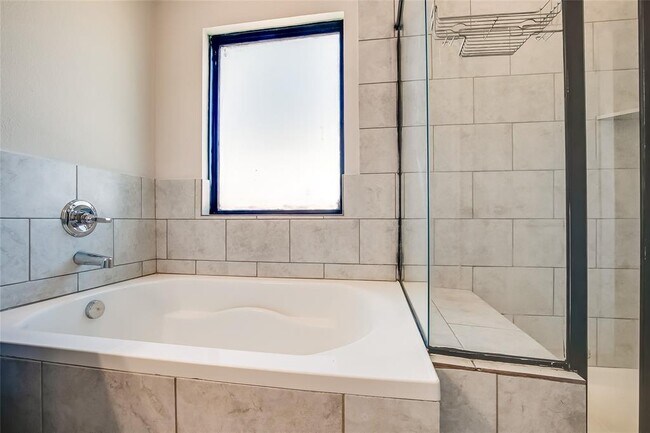 Building Photo - 6507 Catherine Dr