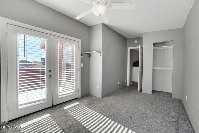 Building Photo - 2364 Tierra Blanda Dr
