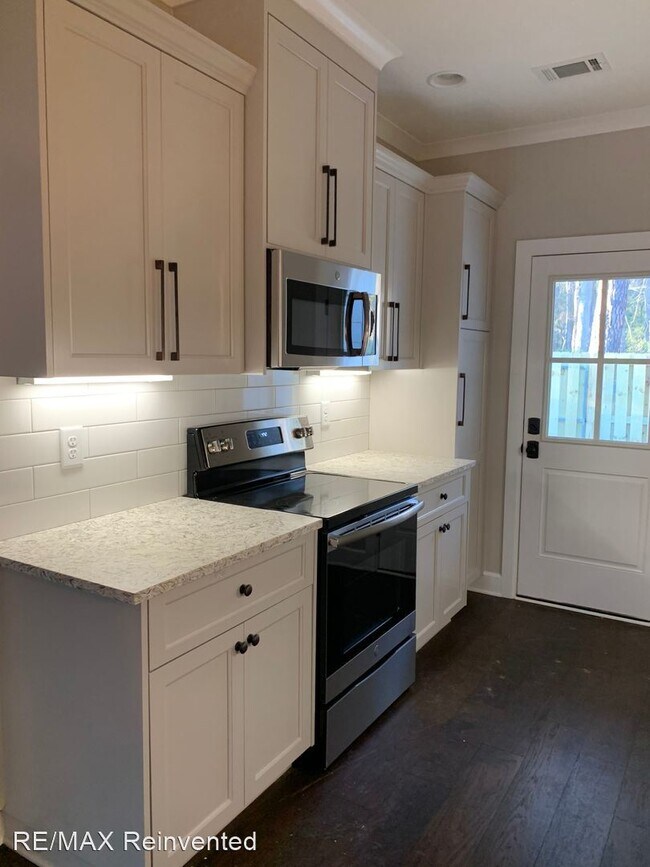 3 br, 2 bath House 1950 Avenel Ln 1950 Avenel Ln Martinez GA 30907 Apartment Finder