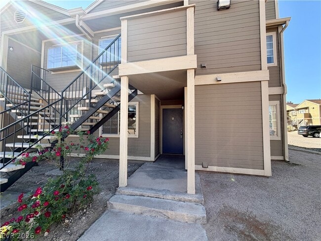 Building Photo - 2704 Aarondavid Dr