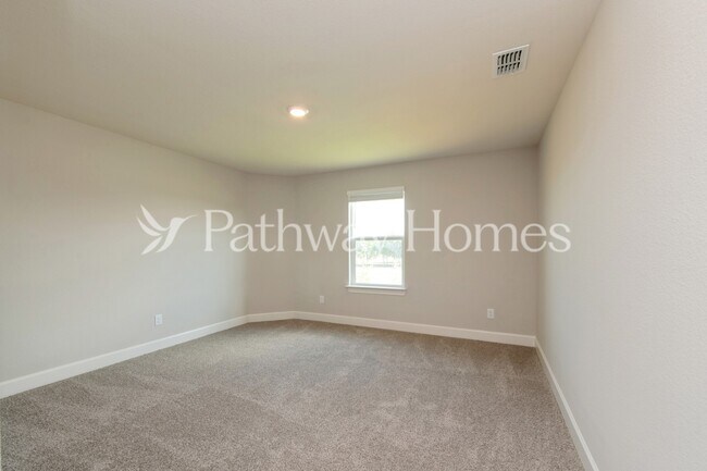 Building Photo - 623 Brookside Dr