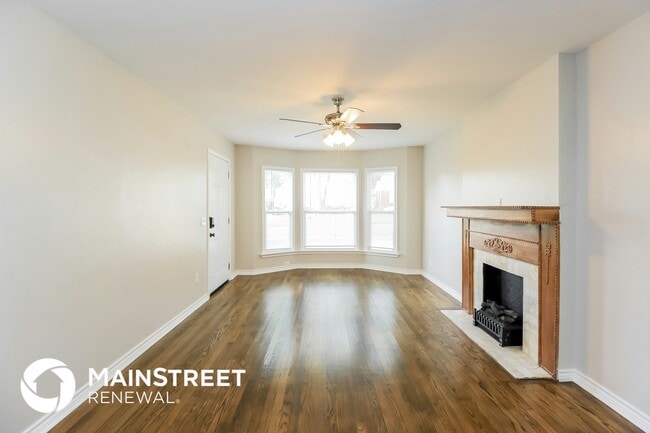 Building Photo - 3809 NW 24th St