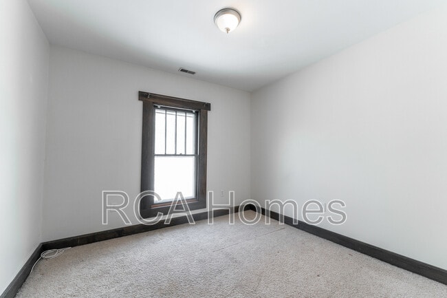 Building Photo - 2439 N Pennsylvania St