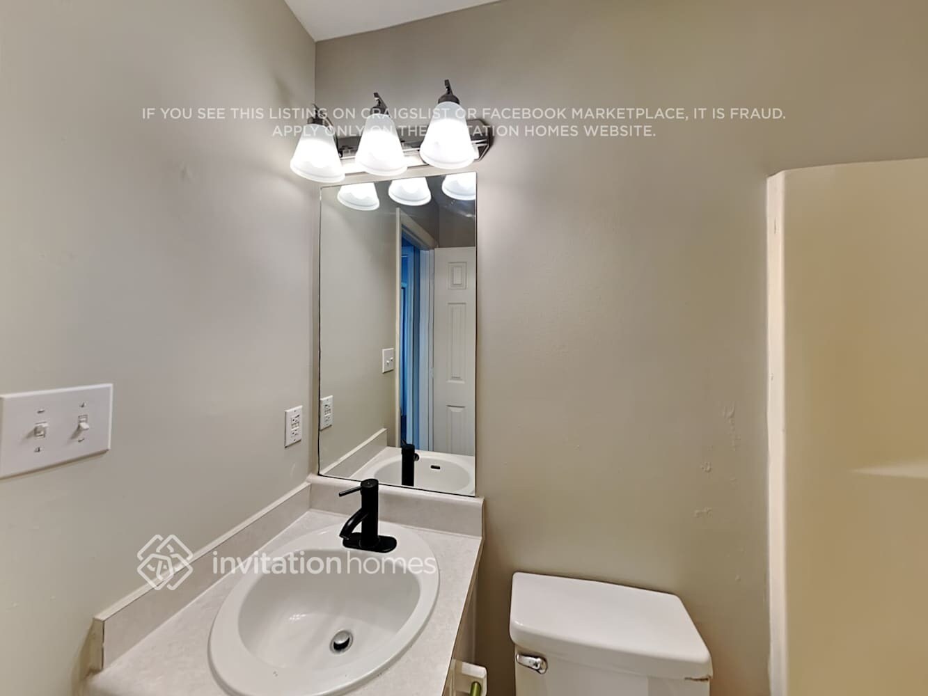 Building Photo - 230 Graystone Dr