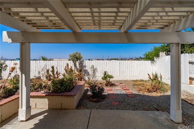 Building Photo - 27456 Alta Vista Way