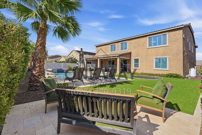 Building Photo - 5102 S Tatum Ln