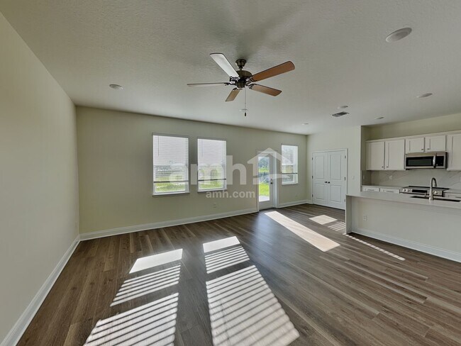 Building Photo - 5698 Dease Rd