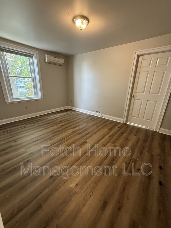 Primary Photo - 243 Old Leacock Rd