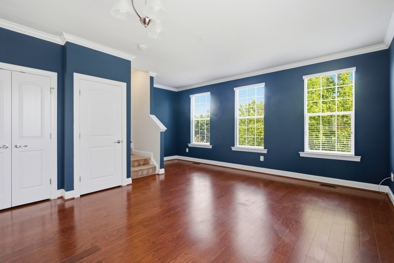 Building Photo - 300 Camillia Pl