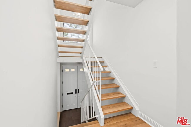 Building Photo - 954 20th St