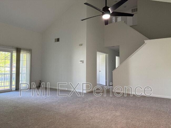 Building Photo - 1023 Spring Valley Ct