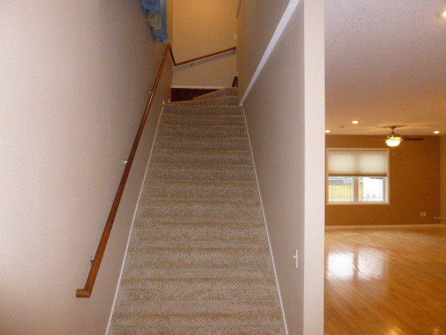 Wide Staircase Upper Level - 1316 Koestner St