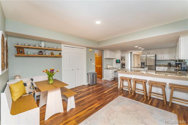 Building Photo - 440 Picasso Ct