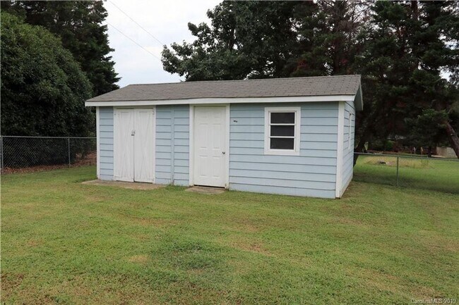 Building Photo - Exclusively offered by MUSE REALTY, LLC