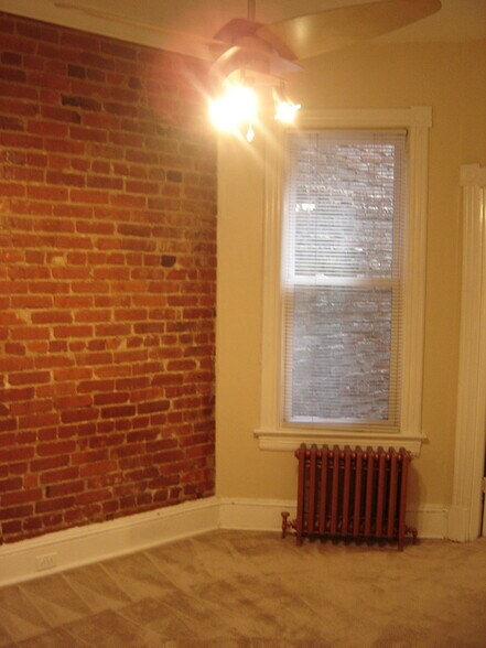 Building Photo - 3618 11th St NW