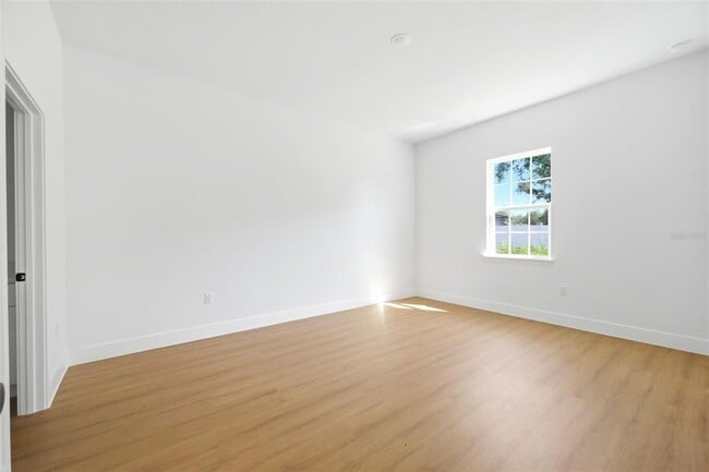 Building Photo - 16835 SW 17th Terrace