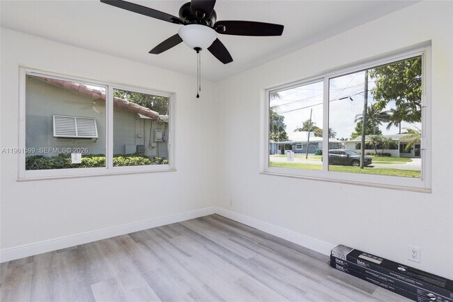 Building Photo - 922 Nautilus Isle