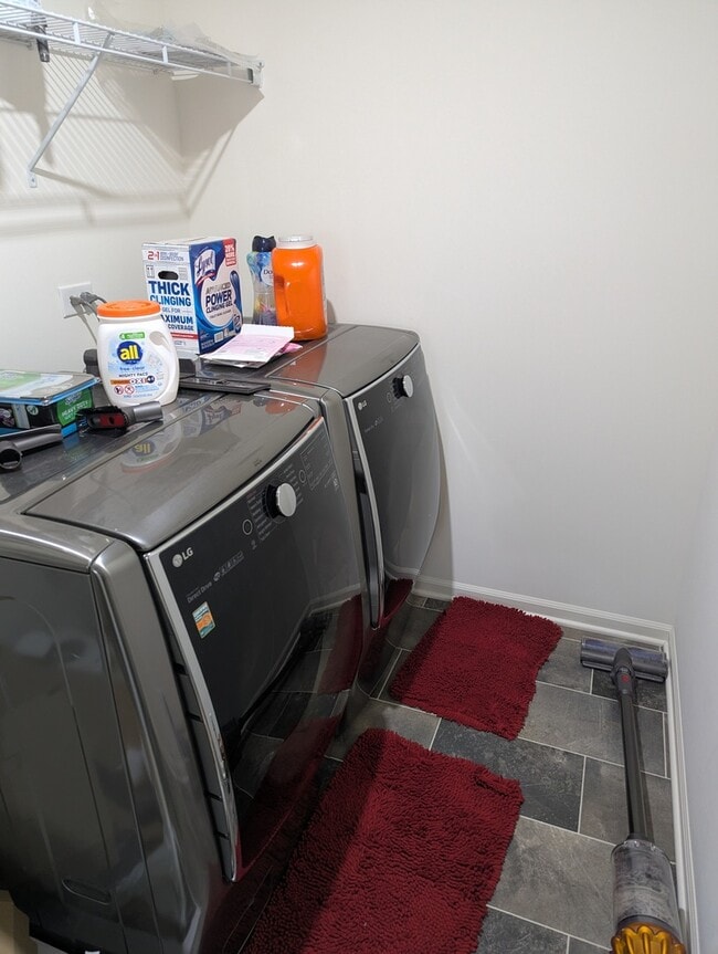 Building Photo - 1619 Emma Ln