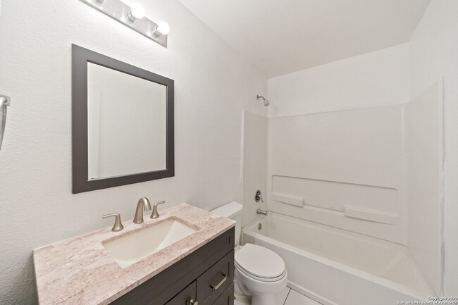 Building Photo - 5519 Red Canyon