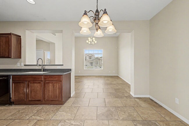 Building Photo - 26616 N Babbling Brook Dr