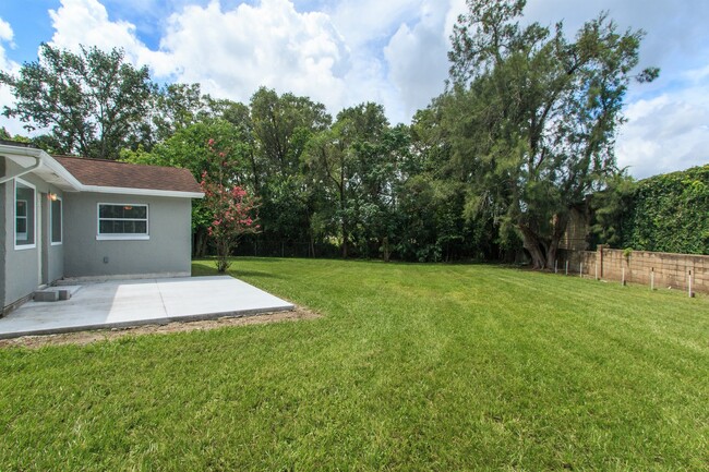 Building Photo - Remodeled Gorgeous Single Family Home