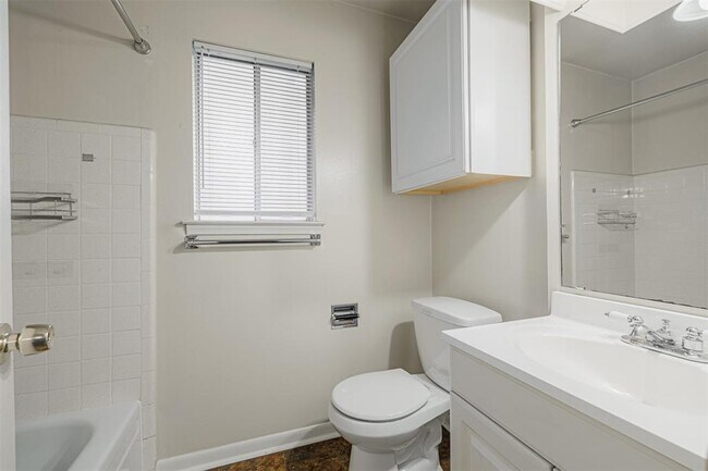 Building Photo - 11235 Stroud Dr