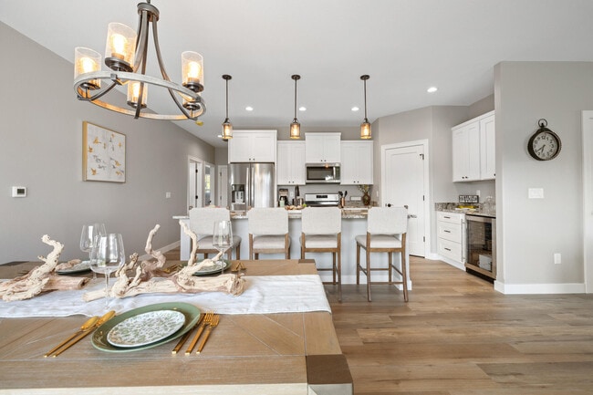 Building Photo - 1824 Horseshoe Ln