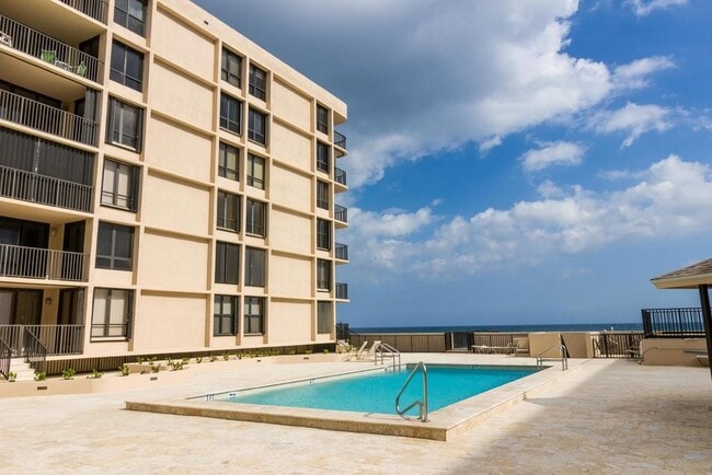 Building Photo - 3610 S Ocean Blvd