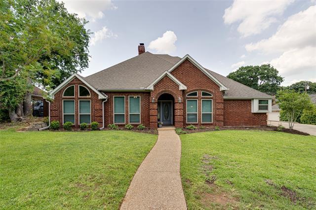 Primary Photo - 2942 Woodland Hills Dr