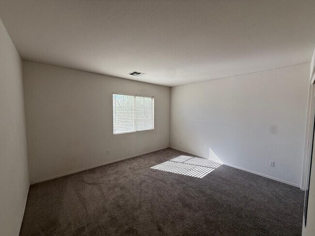 Building Photo - 4487 S Rock St