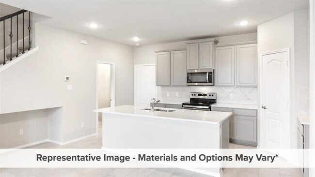 Building Photo - 2221 Greystone Dr