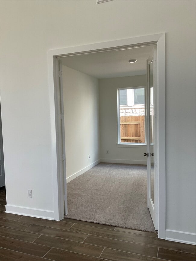 Building Photo - 7311 Blue Gentiana Ln