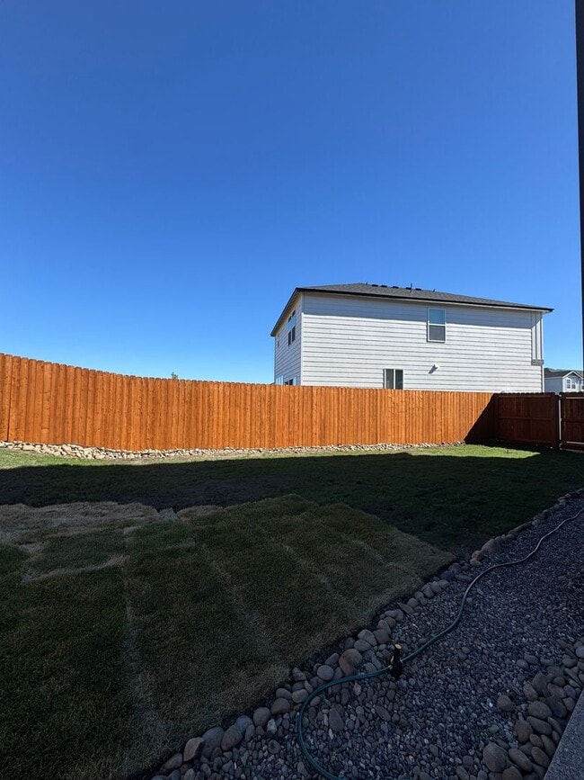 Building Photo - Pet-Friendly 3 Bed Home on Cul-de-Sac