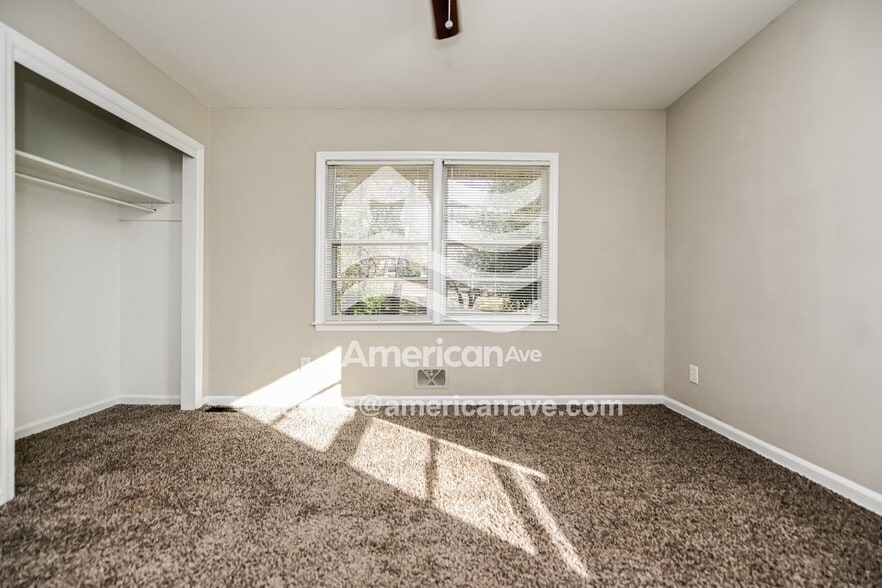 Building Photo - 6611 Perkins Cir