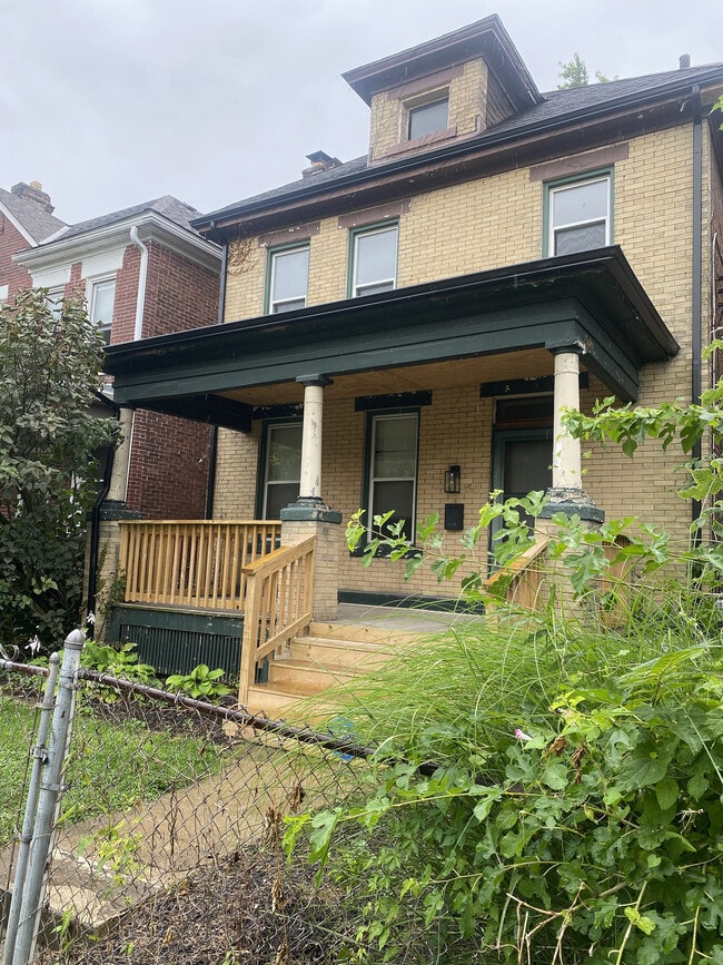 Building Photo - 53 Euclid Ave