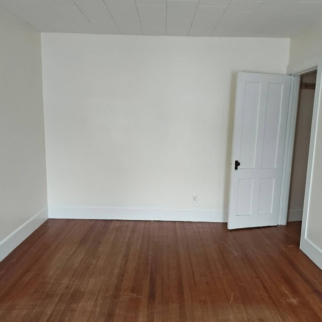 Building Photo - 37199 NY-23