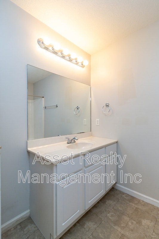 Building Photo - 3211 Misty Hill Way