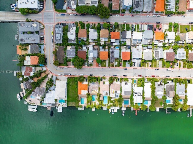 Building Photo - 642 86th St