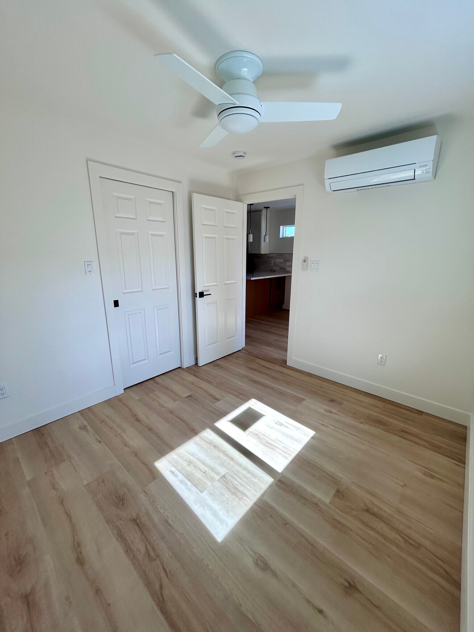 Building Photo - 8681 Fallbrook Way