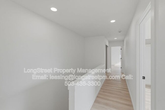 Building Photo - 820 S 19th St