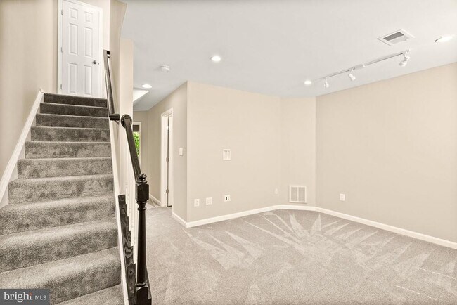 Building Photo - 10032 Moxleys Ford Ln